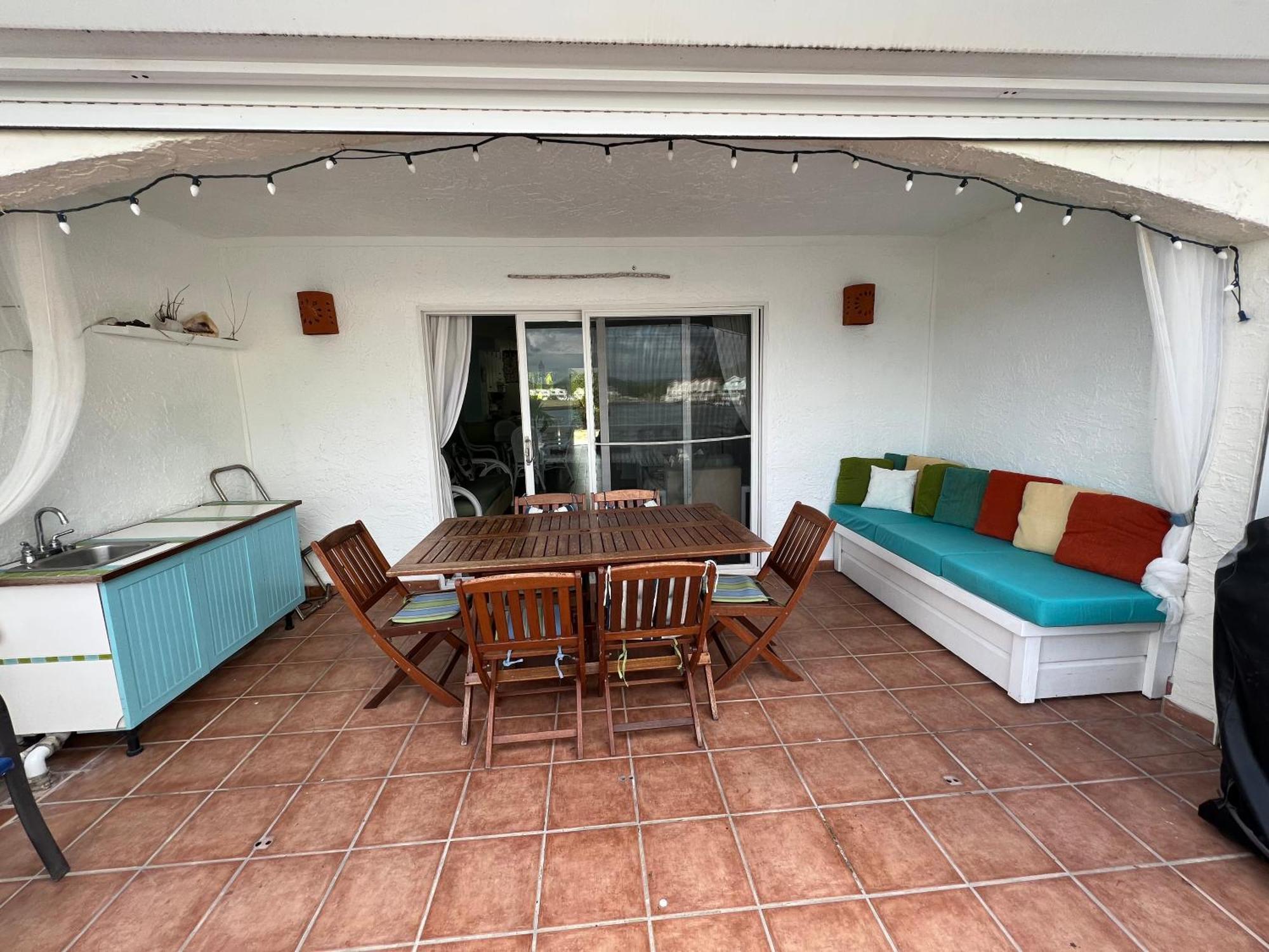 Jolly Harbour Sunny Villa In The Marina - Excellent Water Views מראה חיצוני תמונה